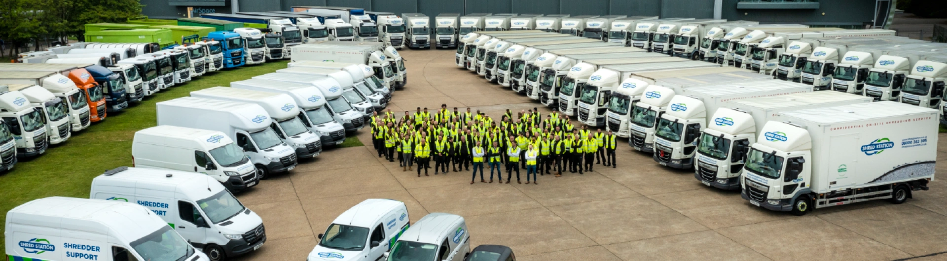 Shred Station's team and fleet.